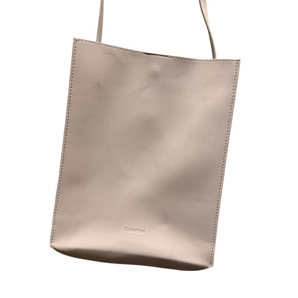 Calvin Klein Paper Bag Tote Crossbody Off-White Leather Minimalist - Picture 1 of 9